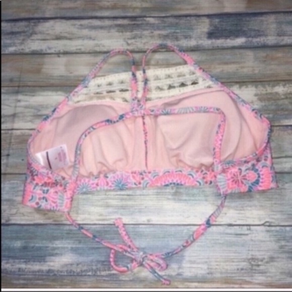 Xhilaration Floral Halter Bikini Top Women’s Small - Picture 3 of 3